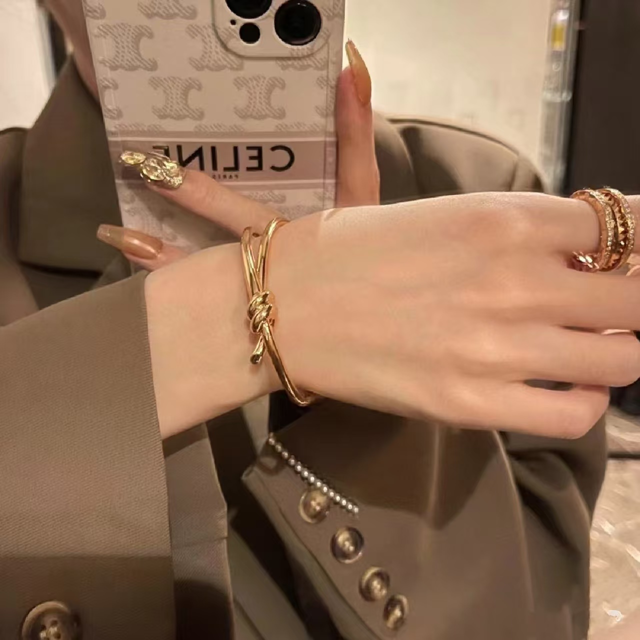 Tiffany & Co.